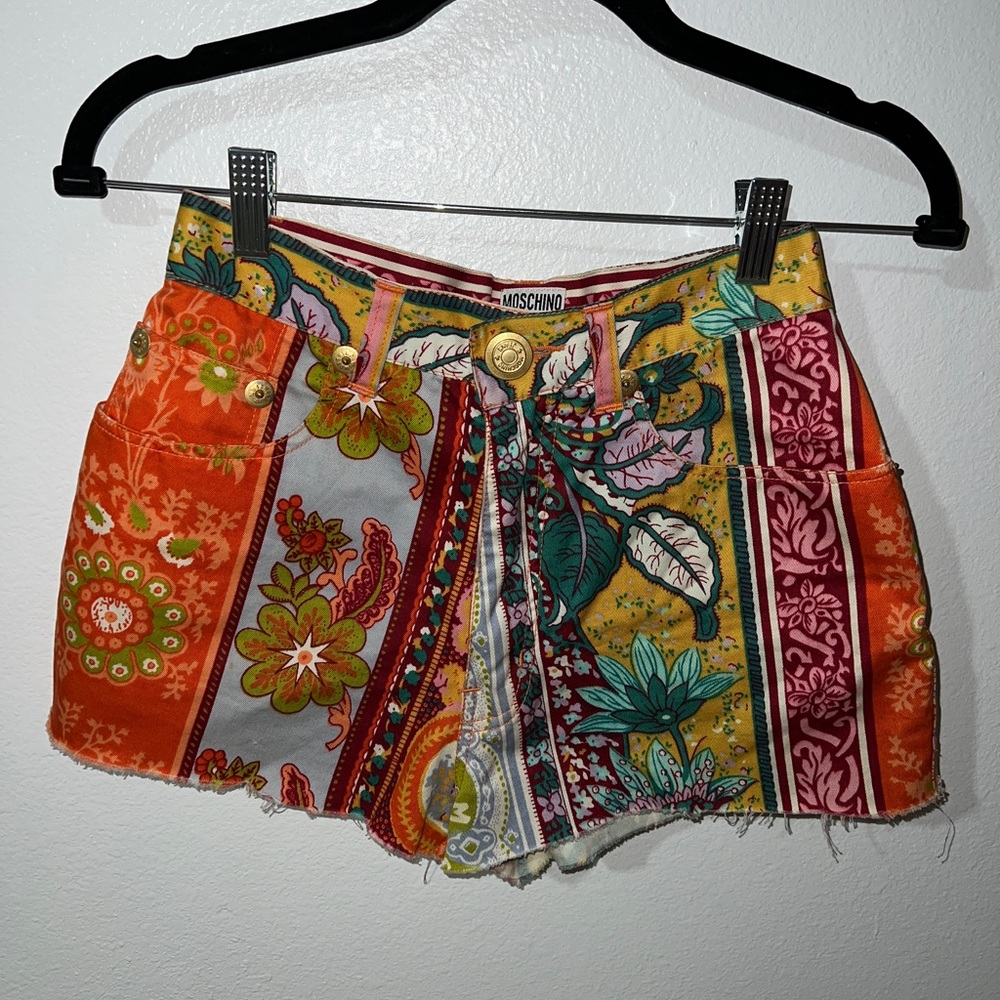 Moschino shorts